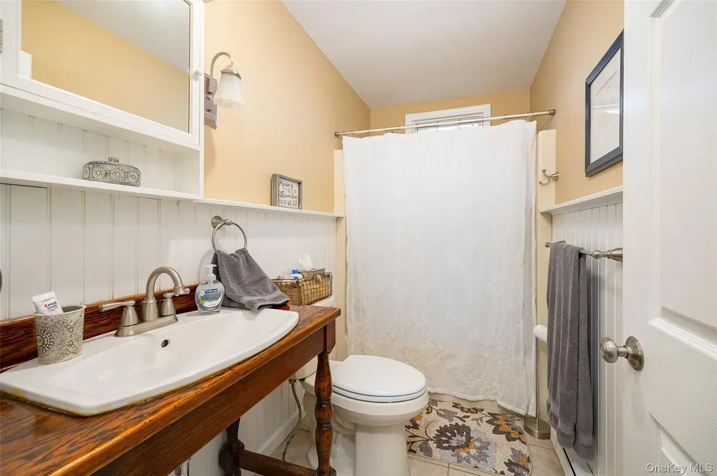 41 Cornell Avenue Red Hook NY 12571