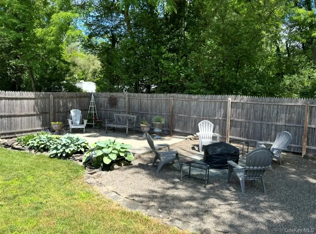 41 Cornell Avenue Red Hook NY 12571