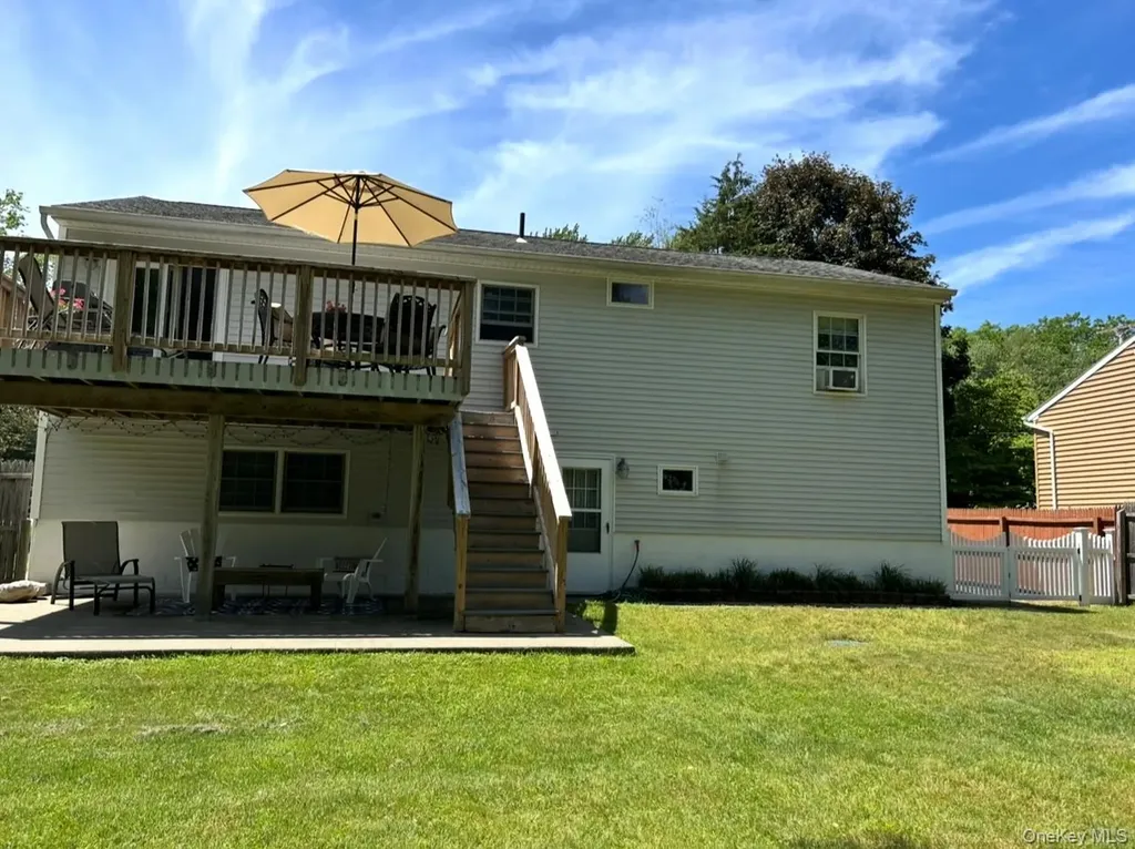 41 Cornell Avenue Red Hook NY 12571