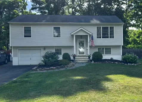41 Cornell Avenue Red Hook NY 12571