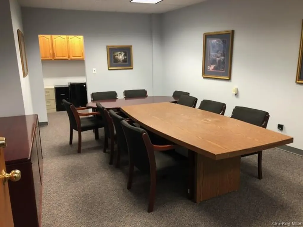 108 Merrick Road Lynbrook NY 11563