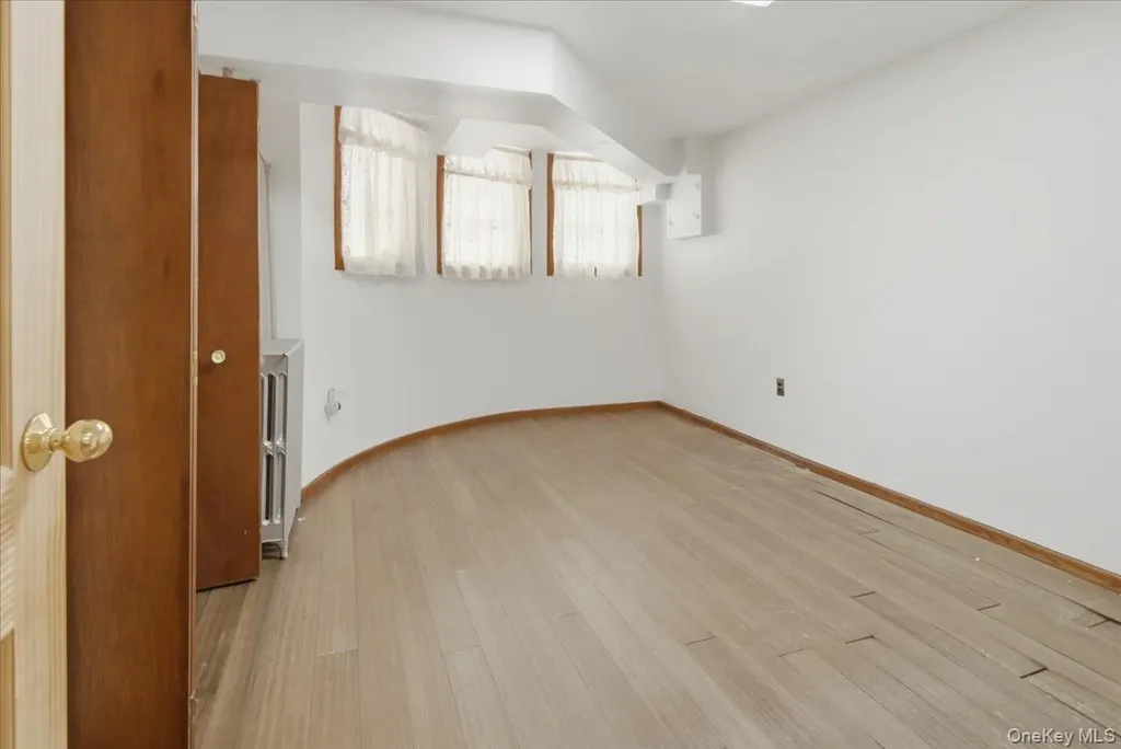 6051 68th Avenue Ridgewood NY 11385