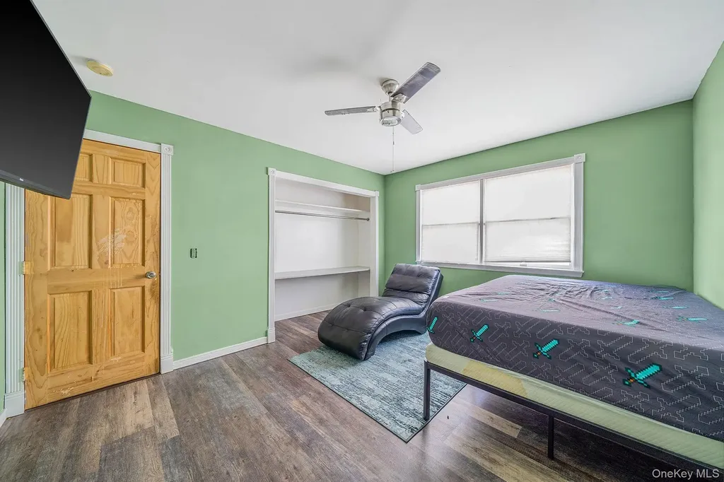 53 Spruce Street Central Islip NY 11722