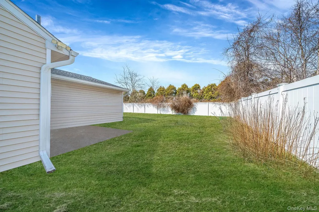 53 Spruce Street Central Islip NY 11722