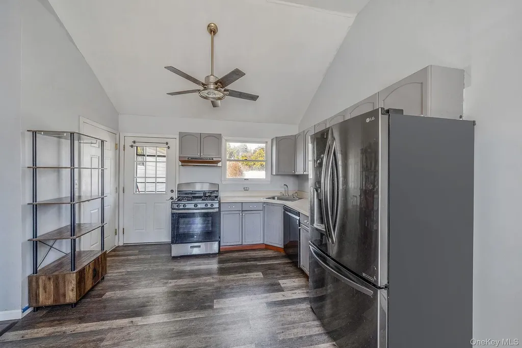 53 Spruce Street Central Islip NY 11722