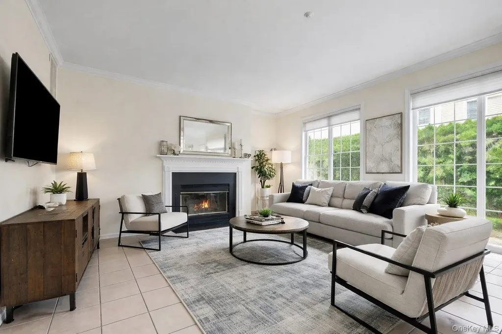 33 Valimar Boulevard White Plains NY 10603