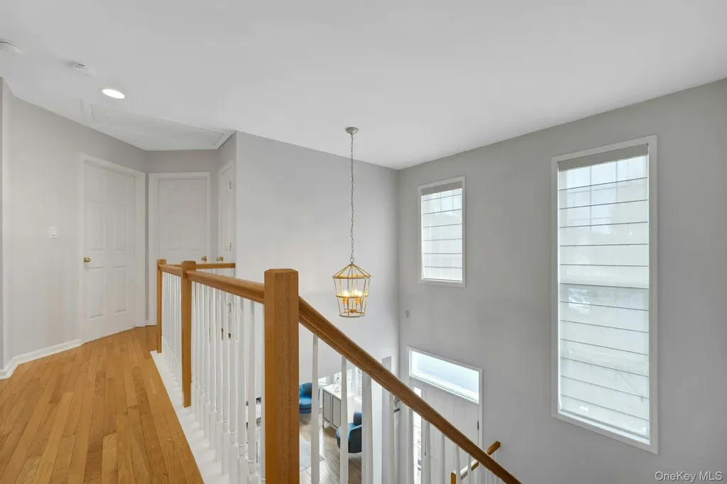 33 Valimar Boulevard White Plains NY 10603