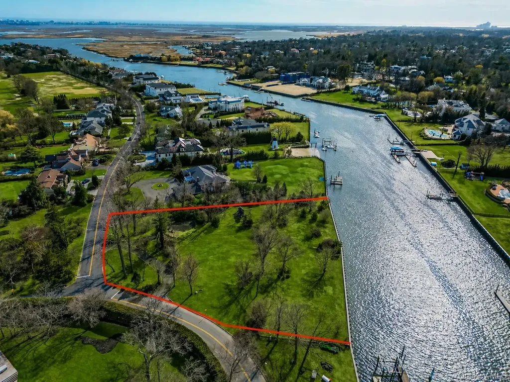 1310 Seawane Drive Hewlett Harbor NY 11557