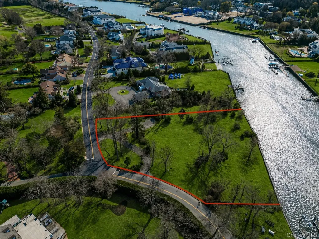 1310 Seawane Drive Hewlett Harbor NY 11557