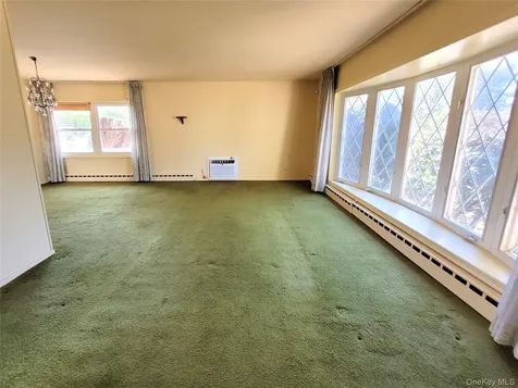 1474 Stephen Marc Lane East Meadow NY 11554