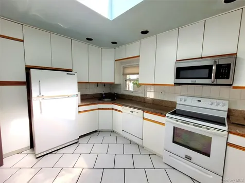 1474 Stephen Marc Lane East Meadow NY 11554