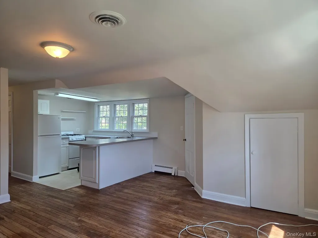7 Harborview Stony Brook NY 11790
