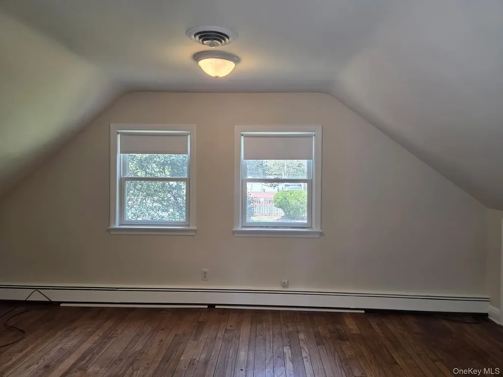 7 Harborview Stony Brook NY 11790