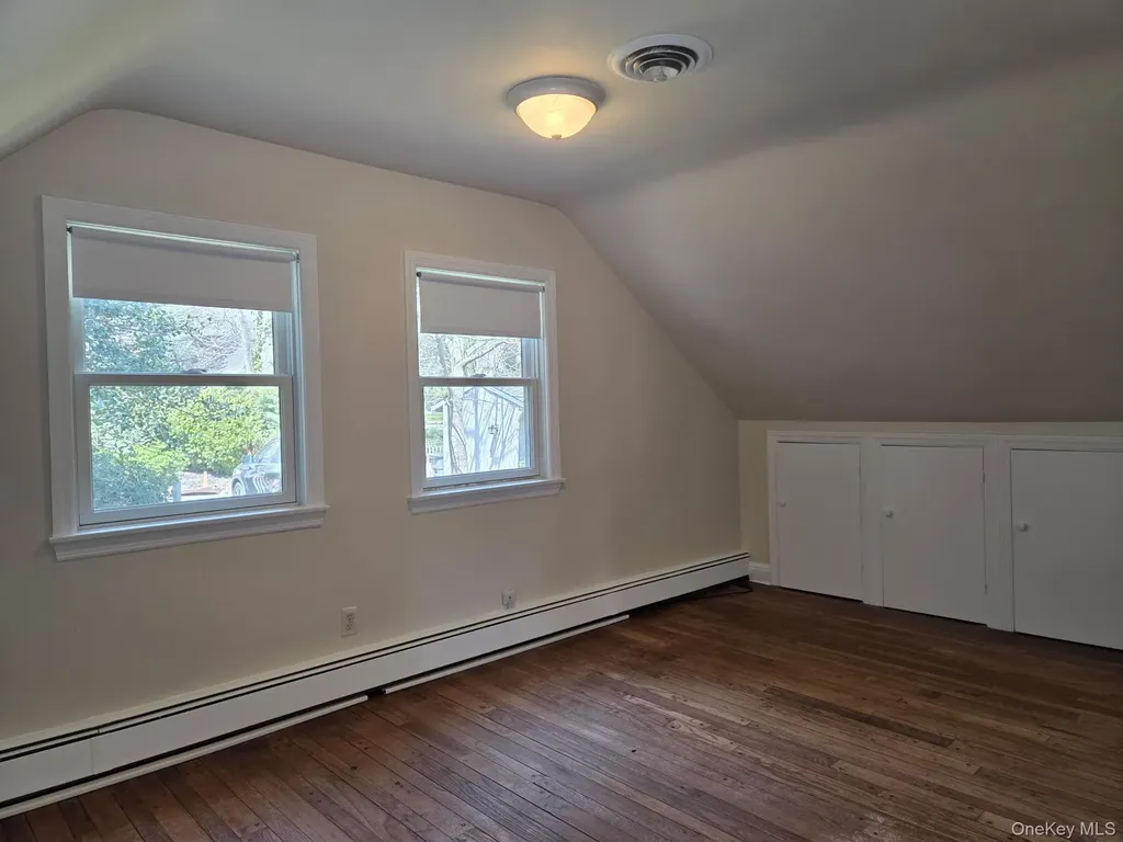 7 Harborview Stony Brook NY 11790