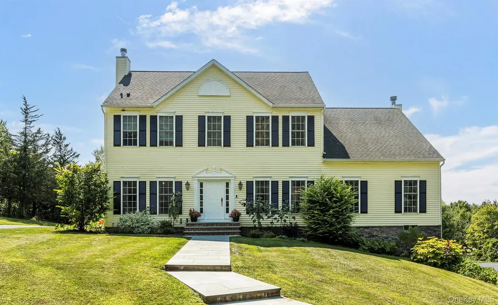 74 Willow Brook Ridge Clinton Corners NY 12514