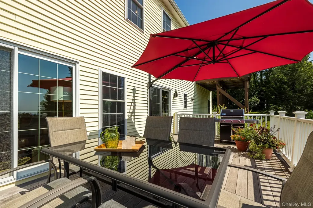 74 Willow Brook Ridge Clinton Corners NY 12514