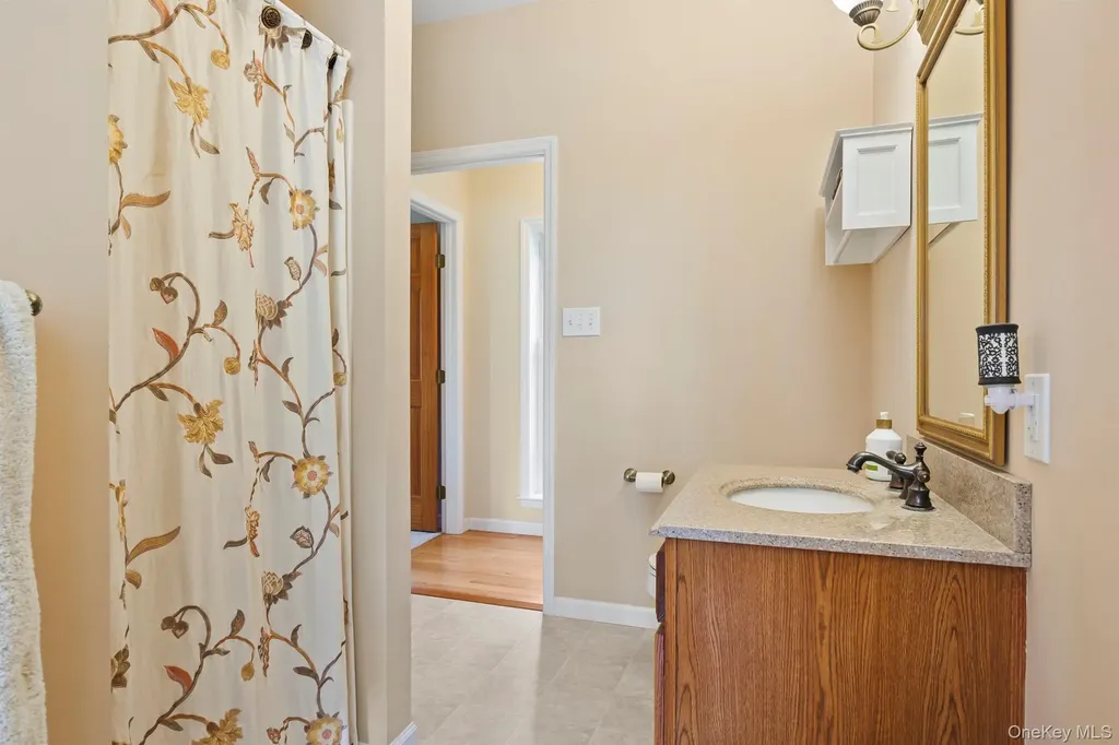 74 Willow Brook Ridge Clinton Corners NY 12514