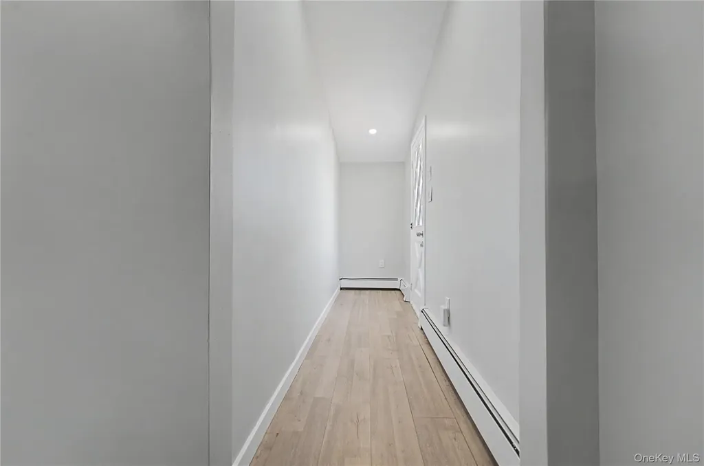 37 Fork Lane Hicksville NY 11801