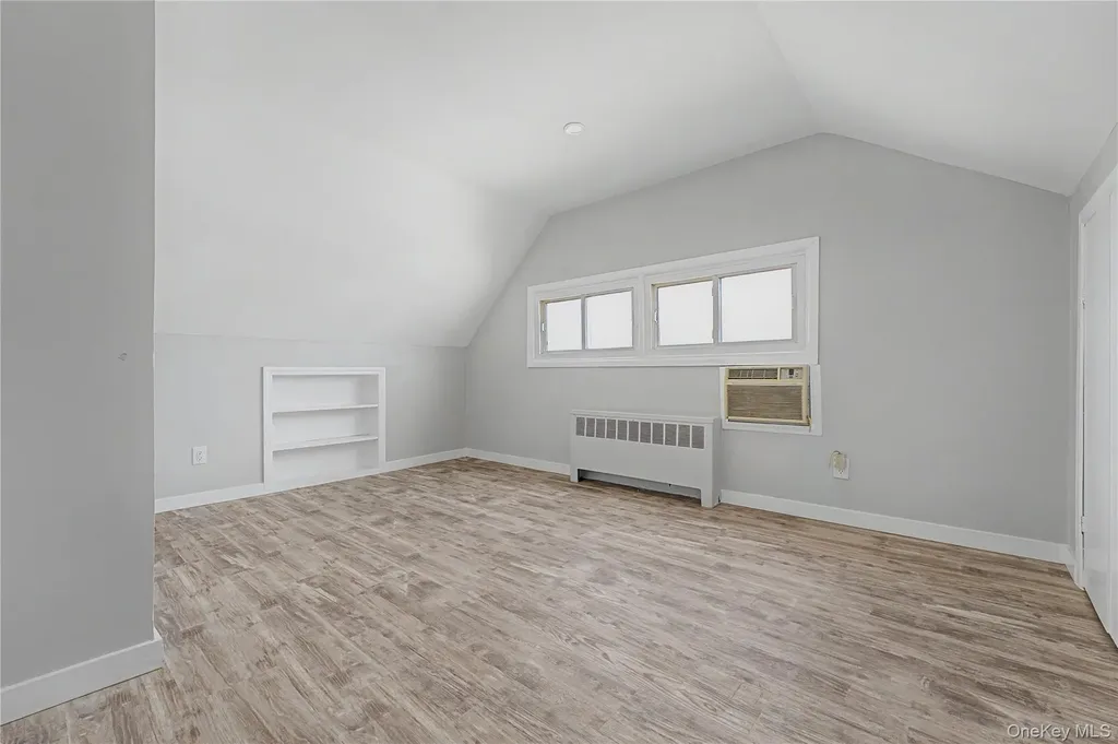 37 Fork Lane Hicksville NY 11801