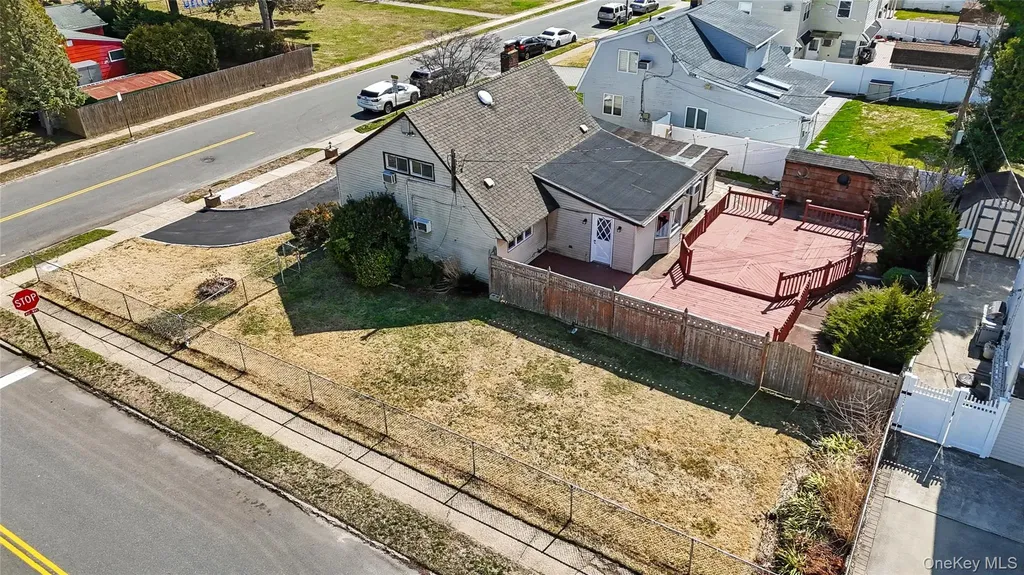 37 Fork Lane Hicksville NY 11801