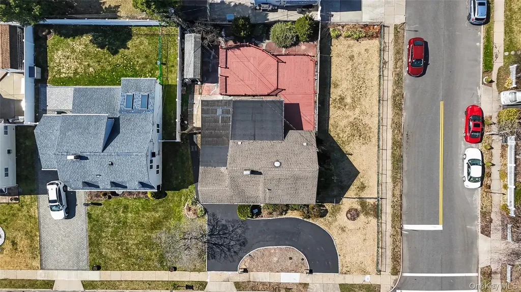 37 Fork Lane Hicksville NY 11801