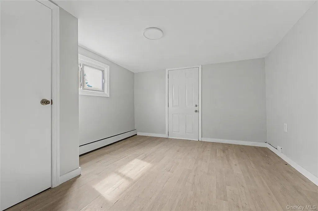 37 Fork Lane Hicksville NY 11801