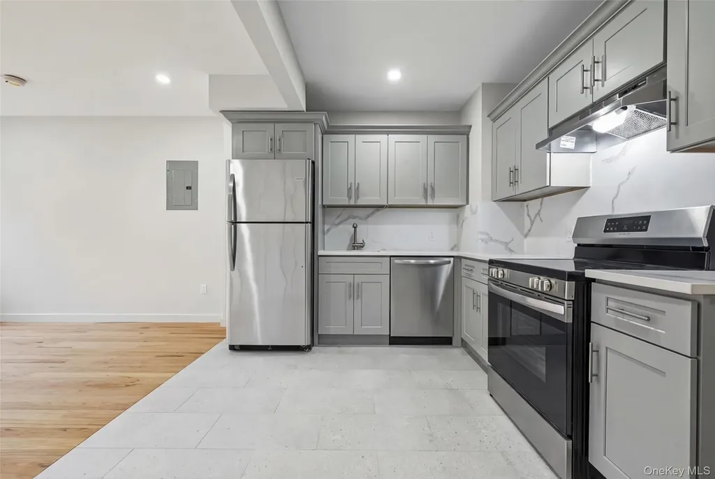 444 Graham Avenue Brooklyn NY 11211