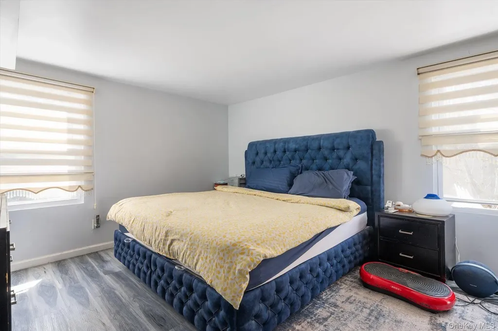 569 Peninsula Boulevard Cedarhurst NY 11516