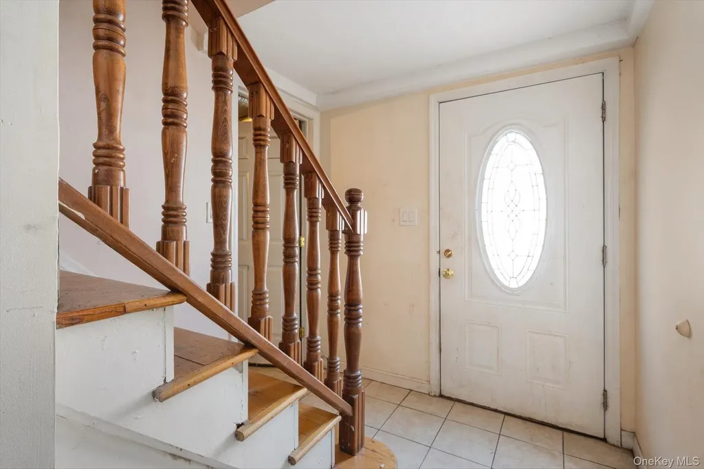569 Peninsula Boulevard Cedarhurst NY 11516