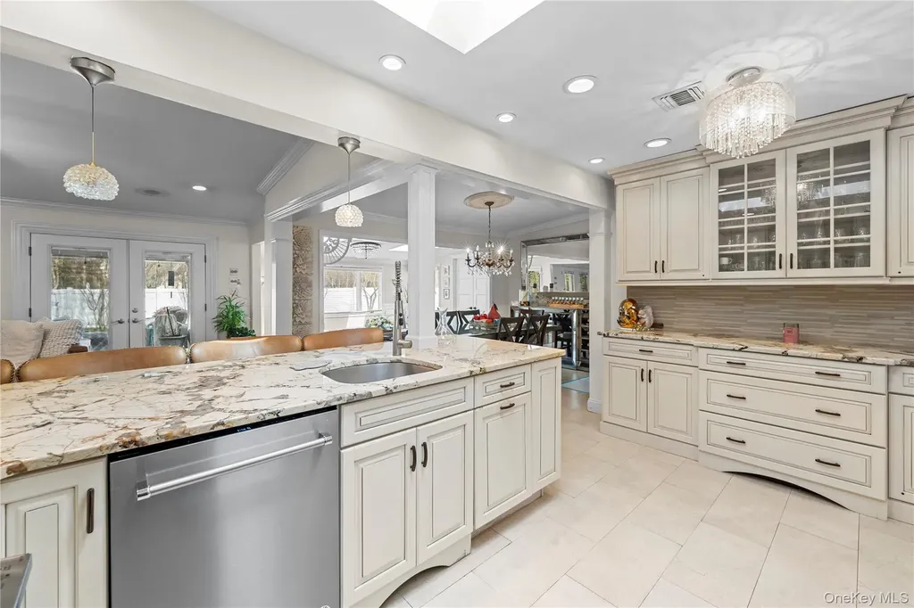 10 Heather Court Centereach NY 11720