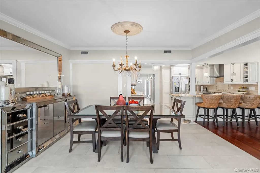 10 Heather Court Centereach NY 11720