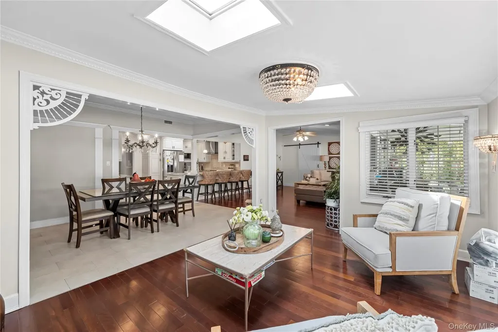 10 Heather Court Centereach NY 11720