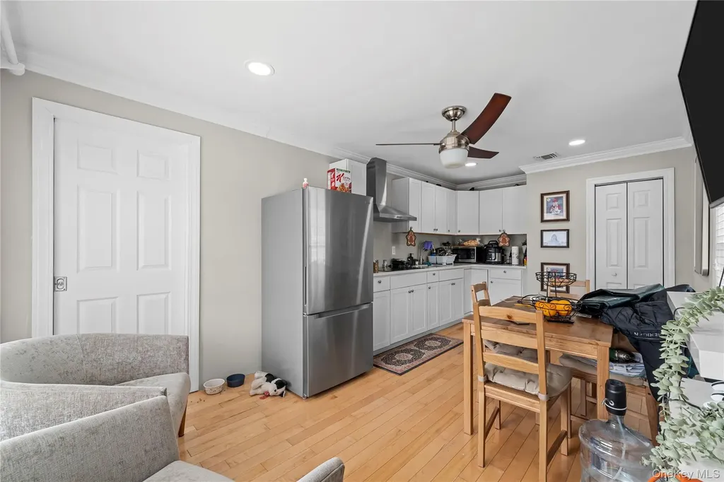 10 Heather Court Centereach NY 11720