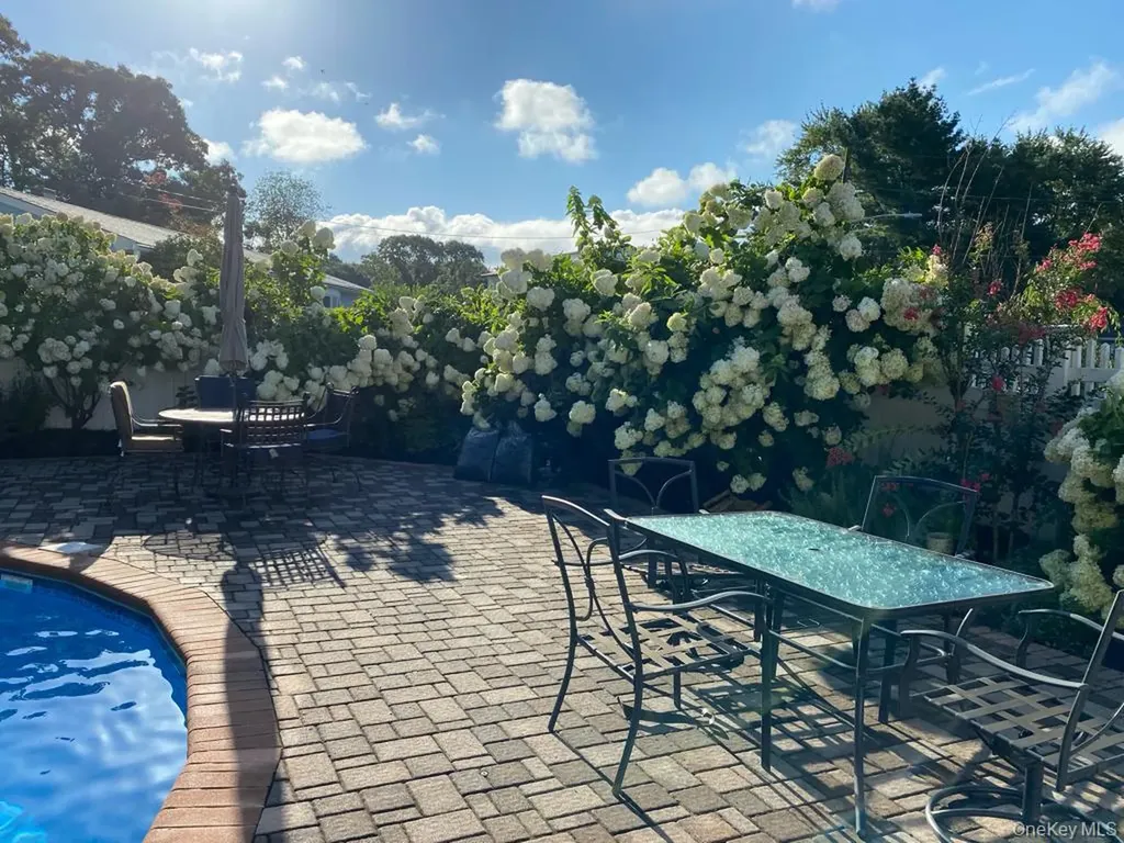 10 Heather Court Centereach NY 11720