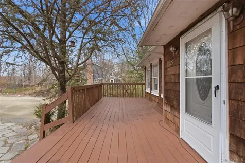 25 Woodland Terrace Court Carmel NY 10512