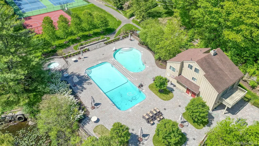 156 Stone Meadow South Salem NY 10590