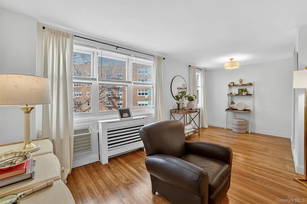 76 Dehaven Drive Yonkers NY 10703