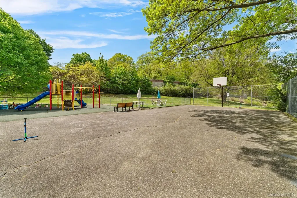 76 Dehaven Drive Yonkers NY 10703