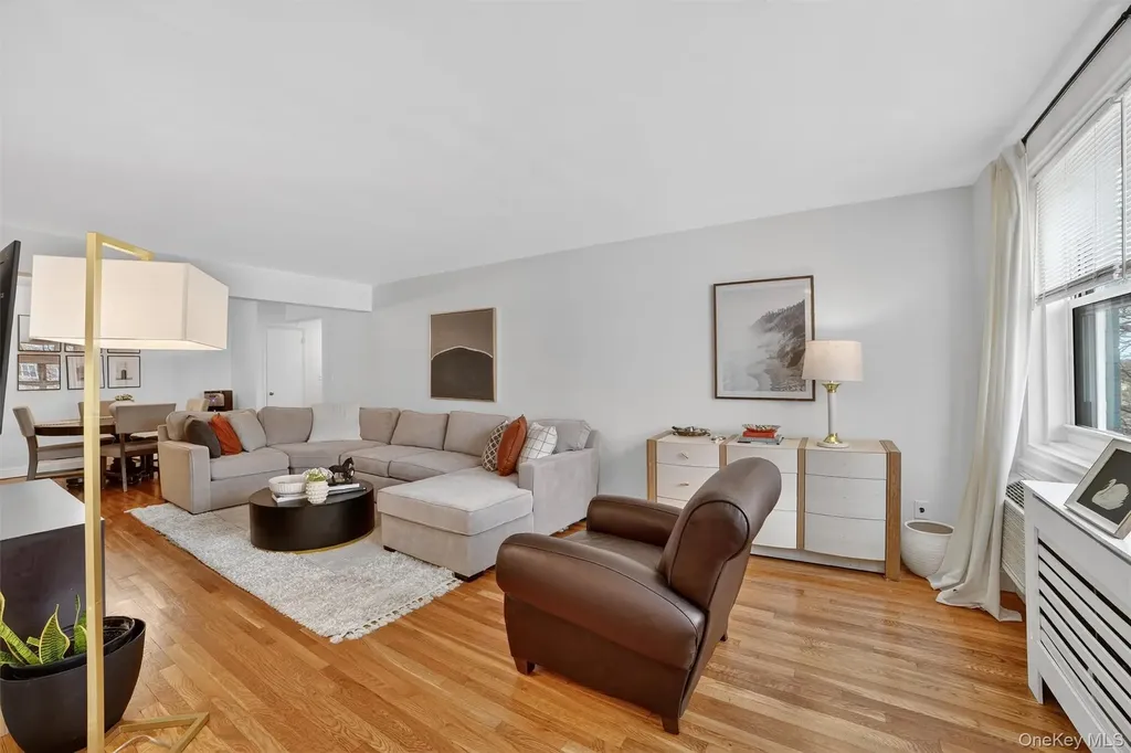 76 Dehaven Drive Yonkers NY 10703