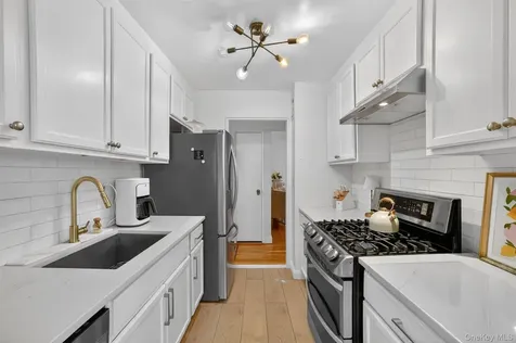76 Dehaven Drive Yonkers NY 10703