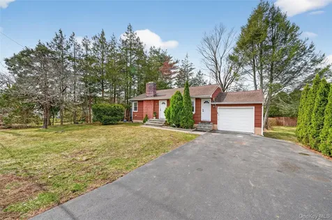 1727 Central Street Yorktown Heights NY 10598