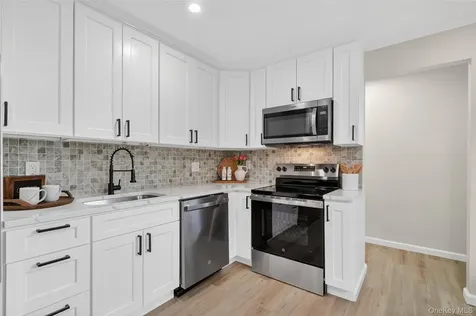 1727 Central Street Yorktown Heights NY 10598