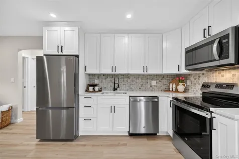 1727 Central Street Yorktown Heights NY 10598
