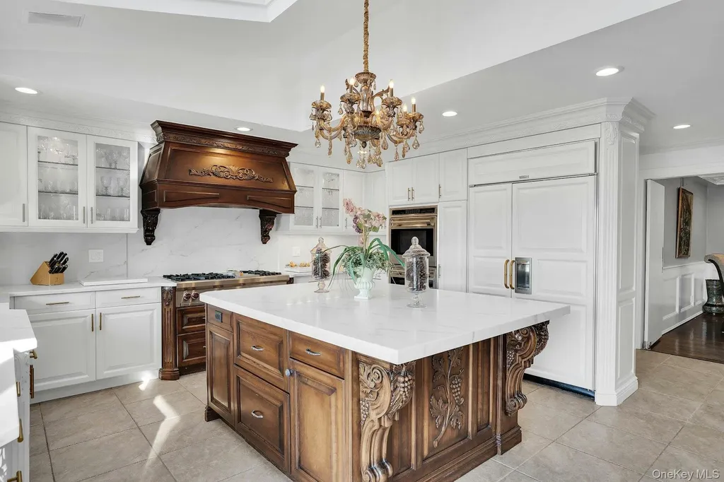 10 Beech Road Islip NY 11751