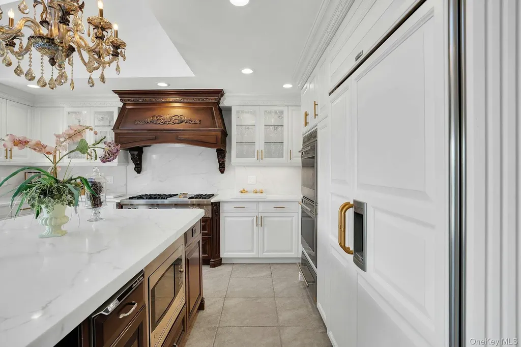 10 Beech Road Islip NY 11751