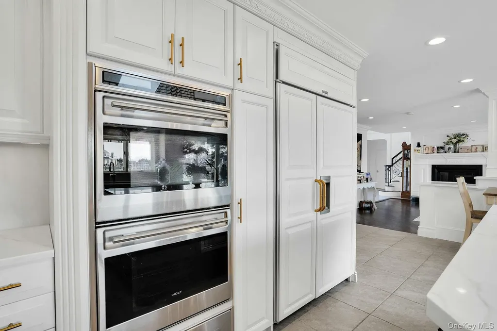 10 Beech Road Islip NY 11751