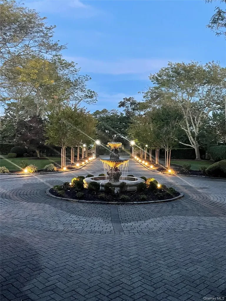 10 Beech Road Islip NY 11751