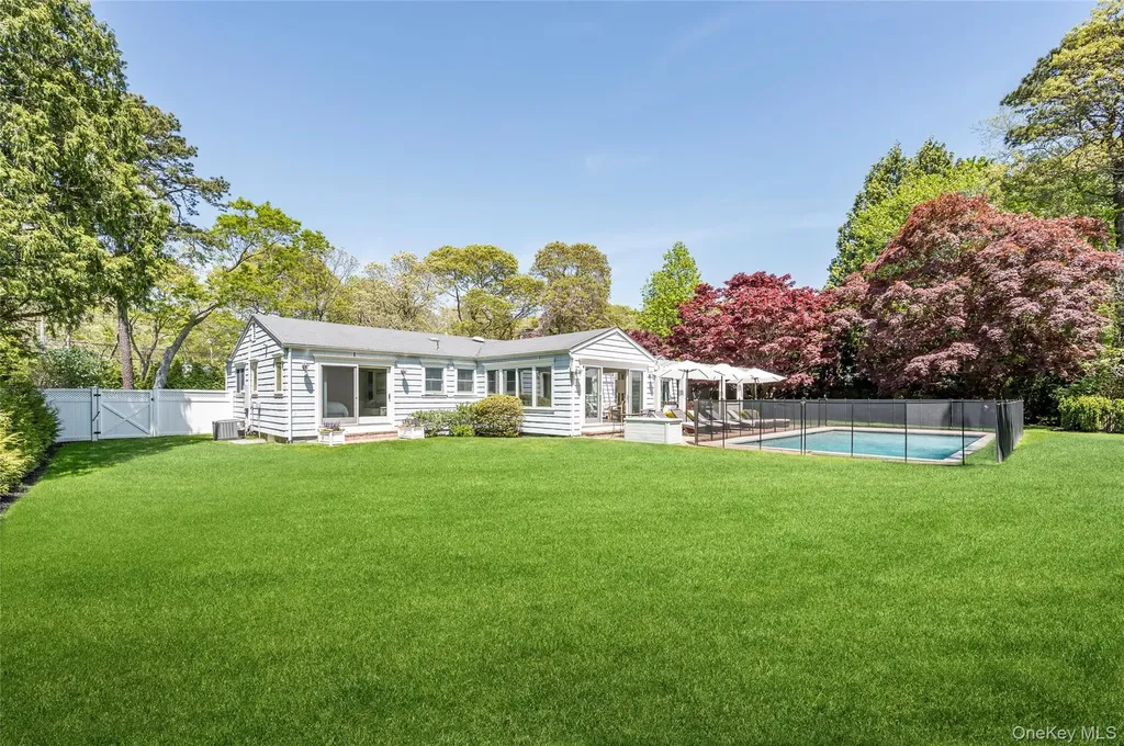 89 South Road Westhampton Beach NY 11978