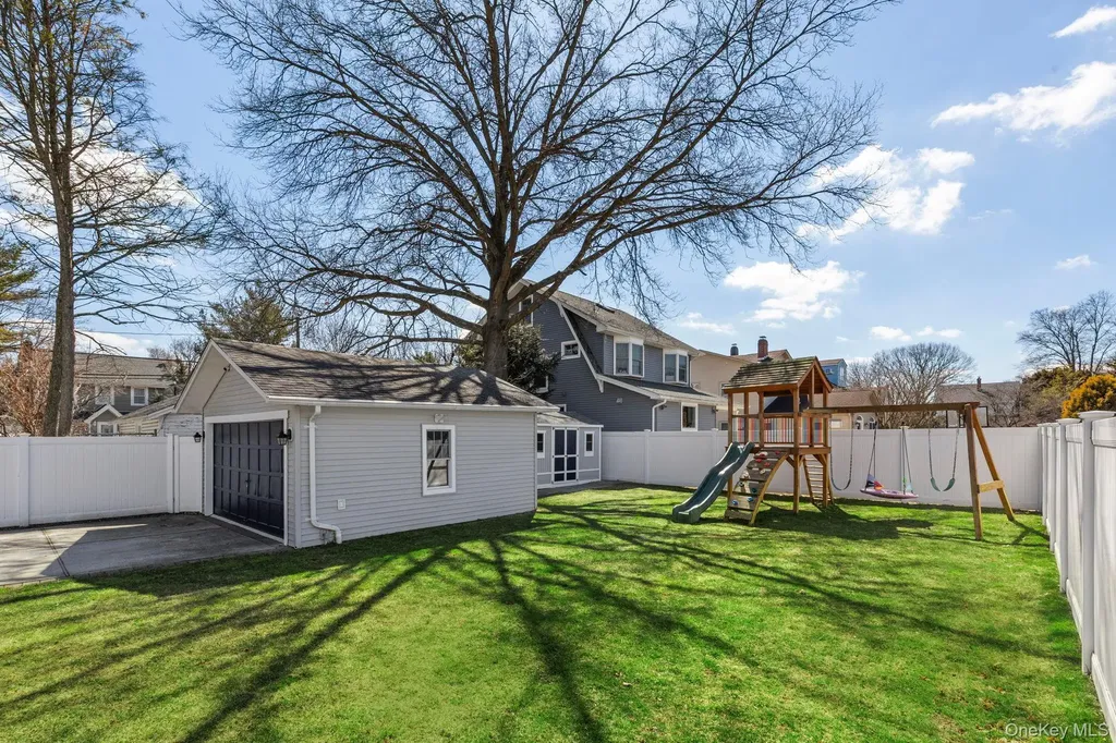 420 Scranton Avenue Lynbrook NY 11563