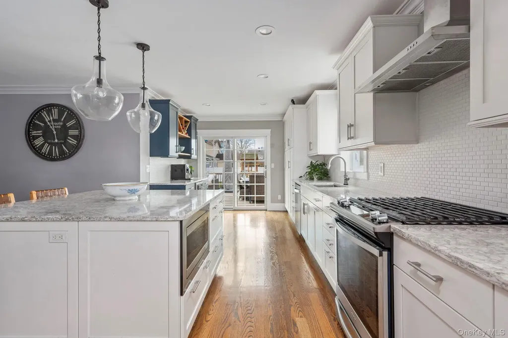420 Scranton Avenue Lynbrook NY 11563